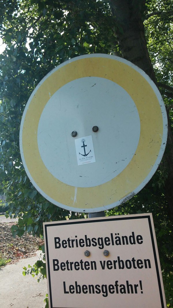 The cutest smiley I have ever seen - My, Smile, Road sign