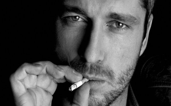 About addiction (on the example of smoking) - Gerard Butler, My, Smoking, Addiction, Cigarettes