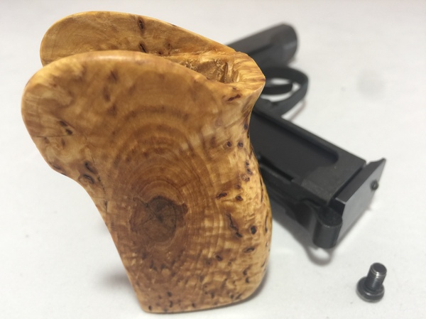 Рукоятка на "Макаров" из карельской берёзы (ручная работа) Мр8013т, Травматическое оружие, Пистолеты, Ручная работа, Рукоятка, Длиннопост, Пистолет Макарова, Карельская береза