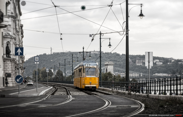Yellow. - My, Photo, The photo, Tram, Rails, Embankment, River, Bridge, Budapest
