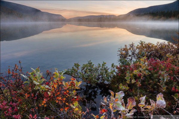 Lake Imandra - Imandra, Lake, Kola Peninsula, Autumn, Khibiny, Russia, Photo, Nature, Longpost