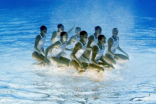 Under the water - Water, Athletes