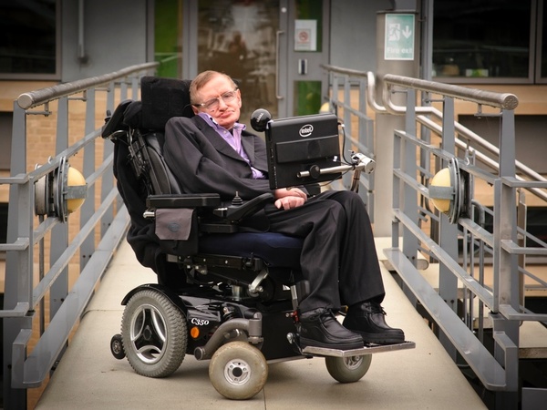 Стивен Хокинг: Человечество не проживет на Земле более одной тысячи лет