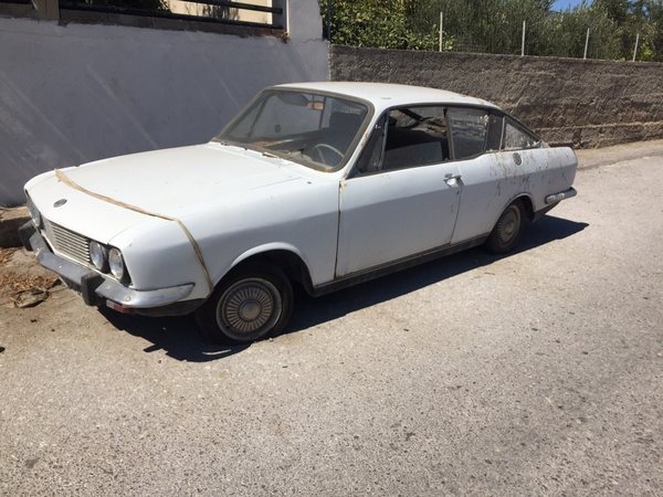 Guys, what kind of car? - My, Auto, Mystery, Rhodes