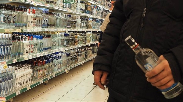 The Ministry of Industry and Trade proposed to sell alcohol on a driver's license - Ministry of Industry and Trade, Russia, Alcohol, Driver's license, Tjournal