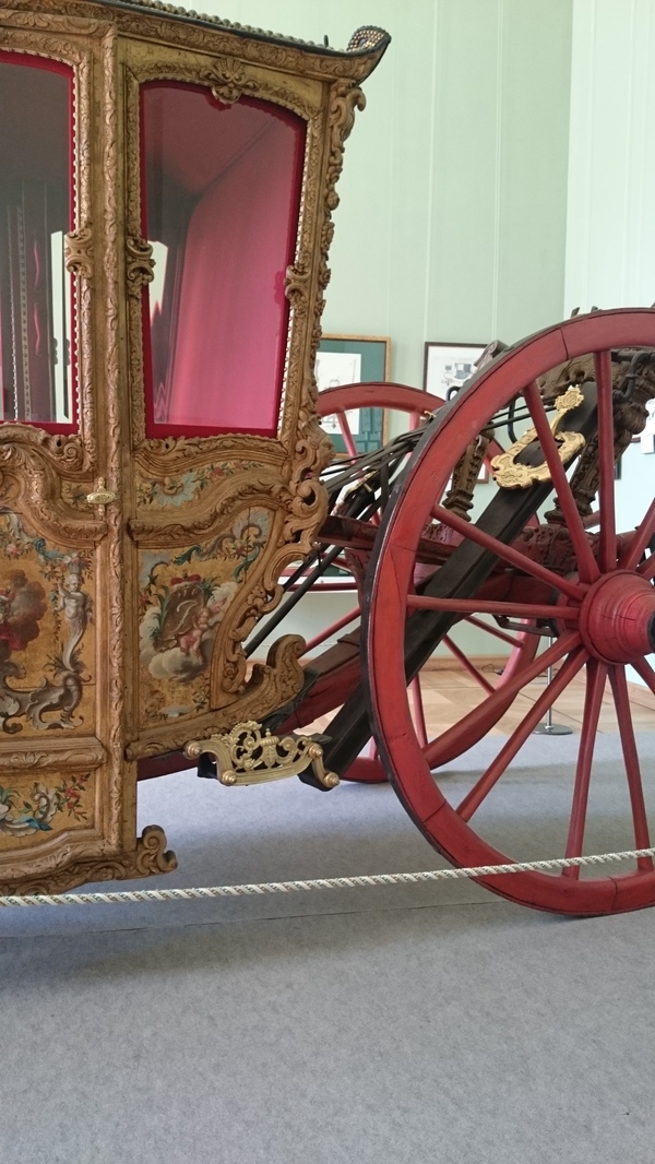 The original carriage of Elizabeth II - My, The empress, Coach, Exclusive, Museum, A train, Drive, Middle Ages, Russia, Longpost