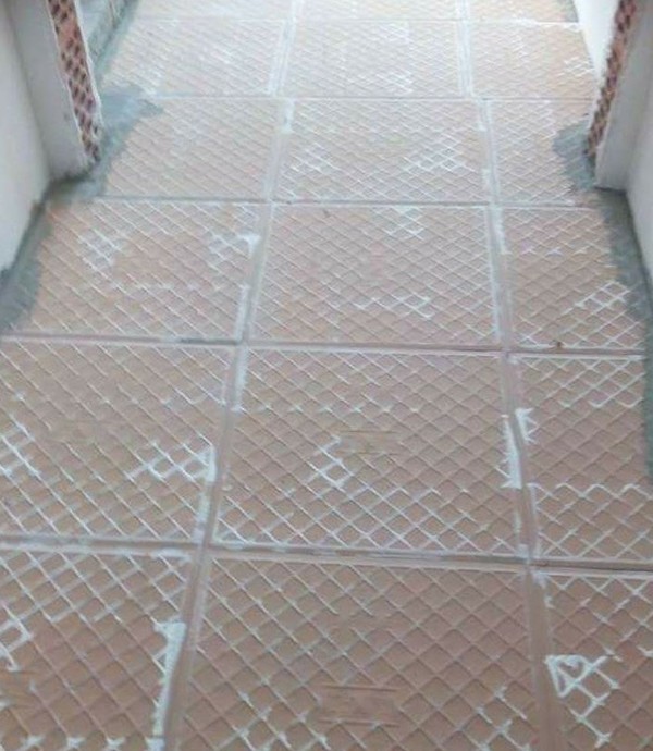 What do you know about tiling? - Tile, Fail, Repair, Ravshan and Dzhamshut