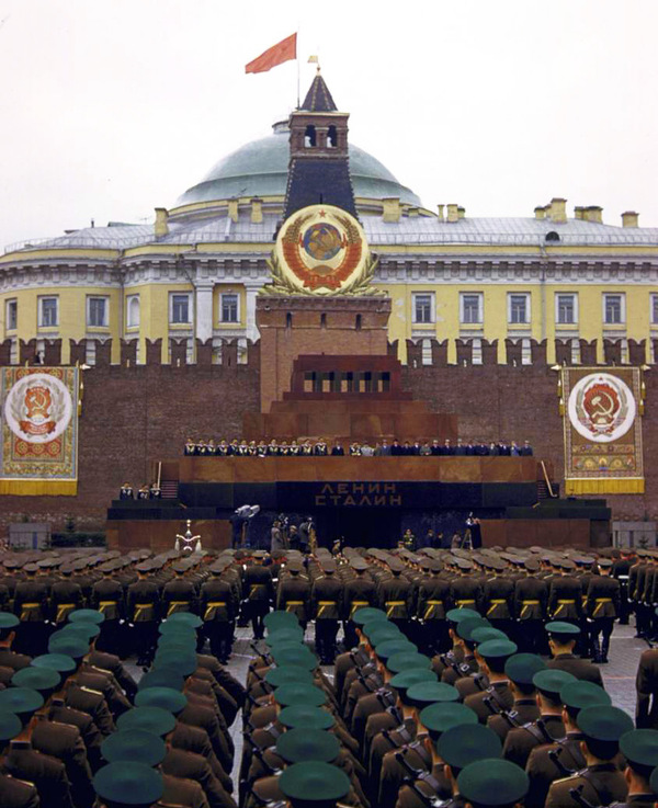 Что случилось в 1961 году. Смотреть фото Что случилось в 1961 году. Смотреть картинку Что случилось в 1961 году. Картинка про Что случилось в 1961 году. Фото Что случилось в 1961 году