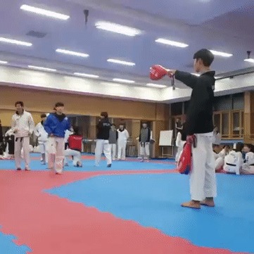 Меня не покидает некое ощущение недосказанности