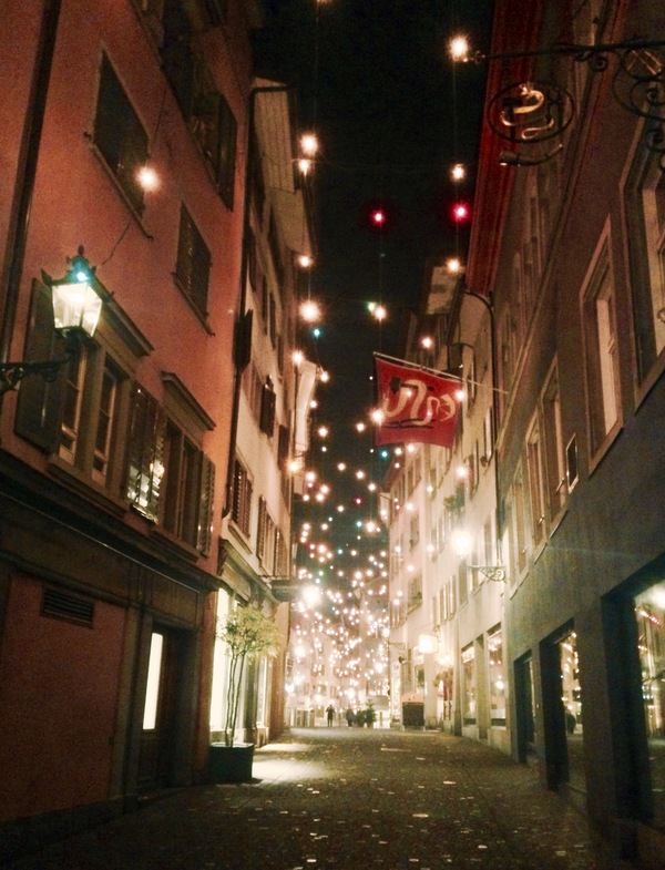 Fireflies - My, Photo, My, Night, Lights, Zurich, Holidays, Longpost