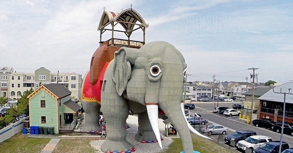 Дом слоник. Слон Люси Атлантик Сити. Дом слон на Новорязанском шоссе внутри. Поселок Октябрьский дом слон. Здание слон на Рязанском шоссе.