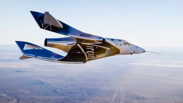 New spacecraft SpaceShipTwo made its first solo flight - Interesting, Technologies, Technics, The science, news, Flight, Space, Airplane