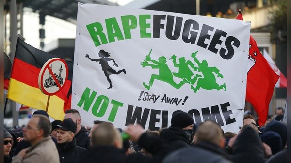 Daily Mail: Migrants' sex attacks on German women blamed...Kremlin - Politics, Daily mail, Russia, Syria, Germany, Angela Merkel, Refugees, Attack, Longpost