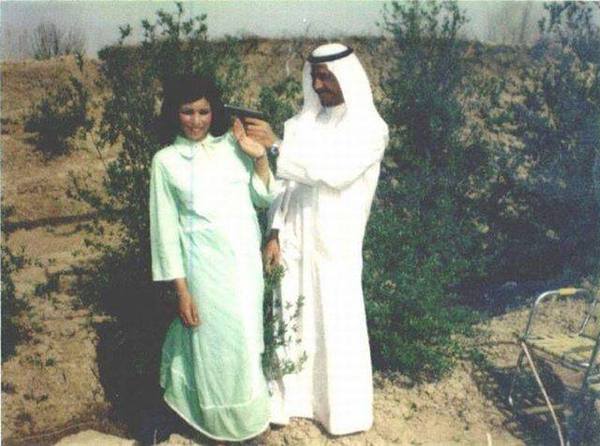 Young Saddam Hussein flirting with his future wife - Saddam Hussein, Photo