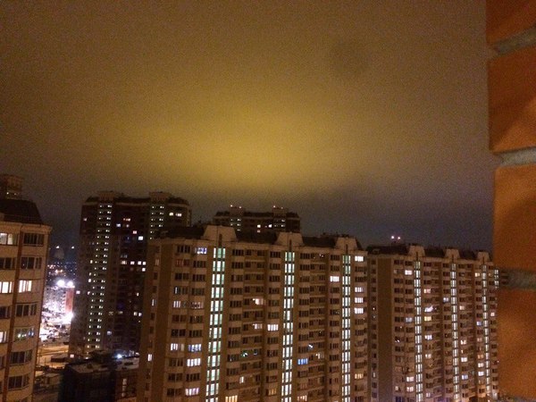 Strange glow in Moscow - My, Moscow, , Polar Lights, Today