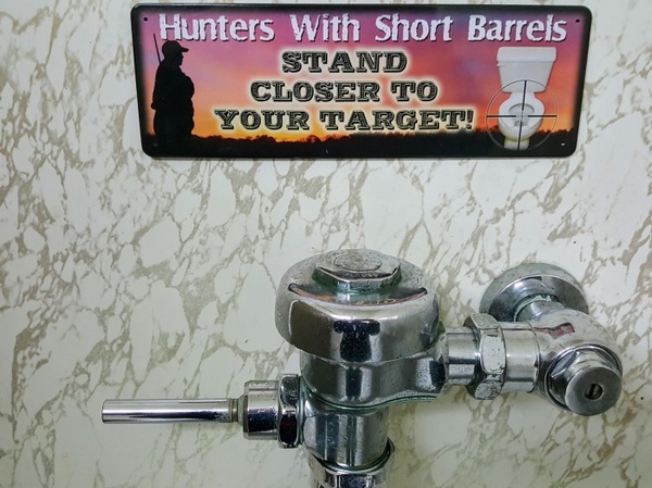 Hunters with short barrels - stay close to your target - Toilet, Shooting, Virginia