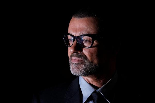 British singer George Michael dies - George Michael, The singers, Death