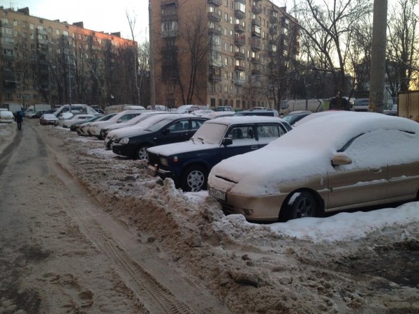 Главу района Москвы уволили за фальсификацию фотографий. Глава района Москвы, Увольнение, Подделка отчетов о работе, Сергей Собянин, Twitter, Политика, Длиннопост