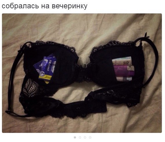 Only the essentials.. - Female, Bra, Party, , In contact with, No boobs, Women