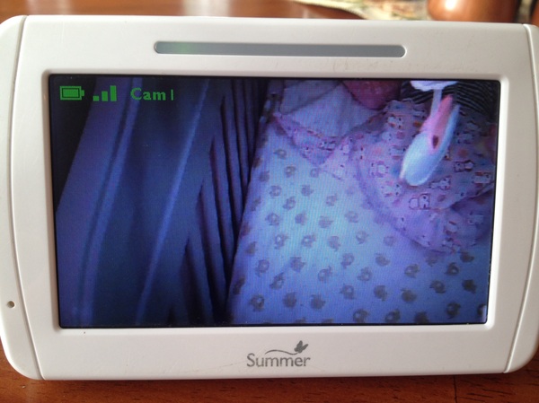 Success or Schrodinger's dream. Installed a video babysitter in the child's room. Probably sleeping... - My, Children, Parents, Success, 