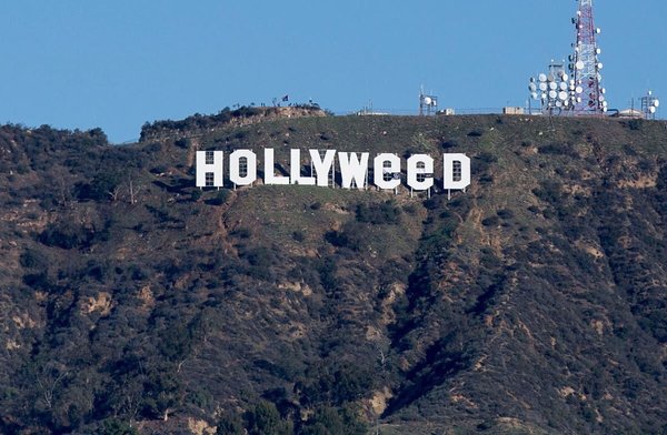 In Los Angeles, unidentified people remade the Hollywood sign into Hollyweed - Hollywood, Inscription, Grass, Drugs, Vandalism