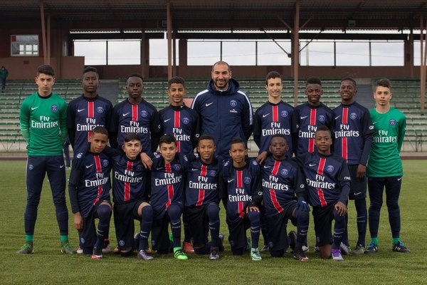 Let's play a game, find the Frenchman in the photo. - , Football, Racism, Migrants, Pszh