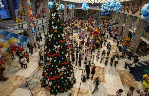 The main Christmas tree of the country - Events, Society, Story, the USSR, New Year, Christmas trees, Kremlin, , Longpost