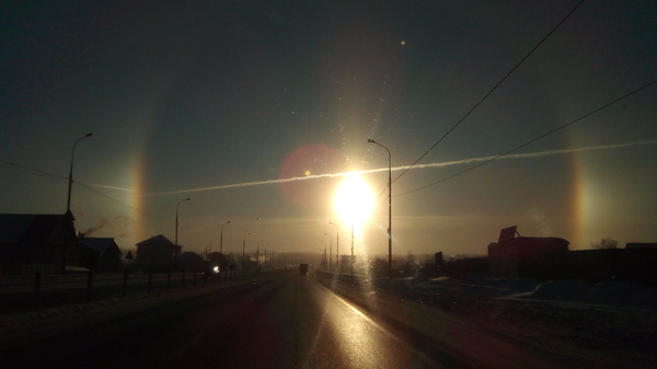 Halo in Moscow. - My, Halo, The sun, Road, beauty, Moscow