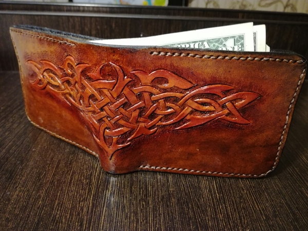 Made my first wallet. - My, Leather, Wallet, Leather products, Embossing on leather, Handmade, Celtic pattern, Longpost