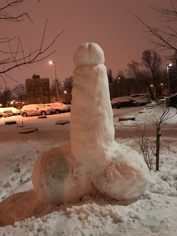 Snow fell in Kaliningrad - My, Longpost, NSFW, snowman, Kaliningrad, Snow