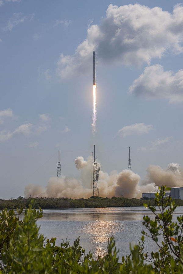 Falcon 9 - Spacex, Falcon 9, Booster Rocket