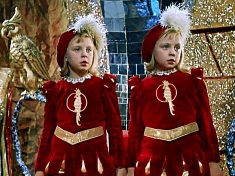 Life in the kingdom of crooked mirrors: the fabulous fate of the twins Olya and Yalo. - Kingdom of Crooked Mirrors, the USSR, Heroine, Fate, Longpost