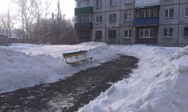 Hard work and responsibility - My, Novokuznetsk, Photo, Courtyard, Purity, Snow, Track