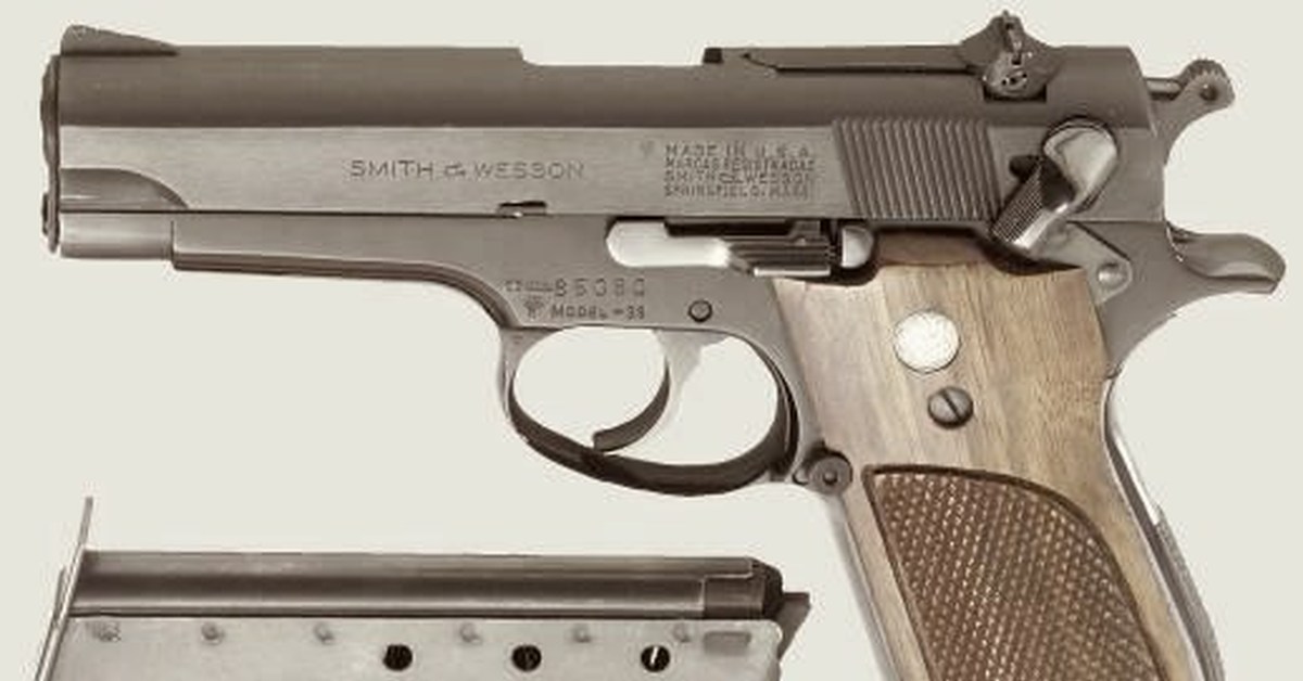 Сетям gun. Смит и Вессон модель 39.