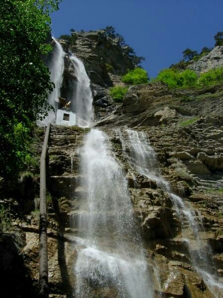 Greetings from near Yalta. Unseasonal waterfall Wuchang-Su - My, Black Sea, Relaxation, Summer, Waterfall, Nature, The nature of Russia, Longpost