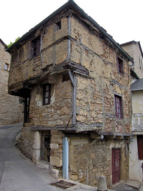 The oldest house in Aveyron, France. - Old man, Middle Ages, France, House, The buildings, Photo