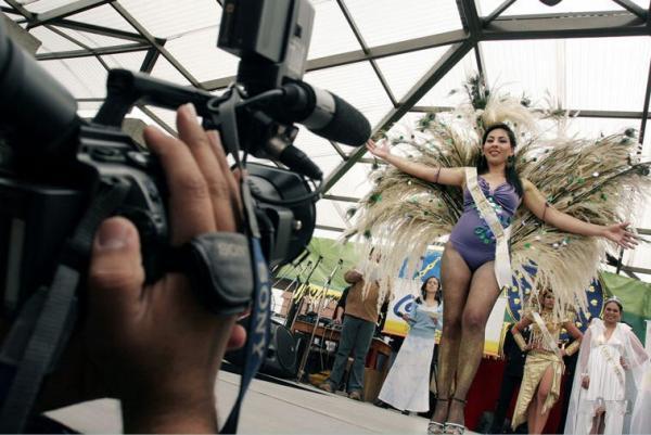 Miss Prisoner is a beauty pageant at the Good Shepherd Colombian prison in Bogota. - Prison, Beauty contest, Girls, Prisoners, Longpost