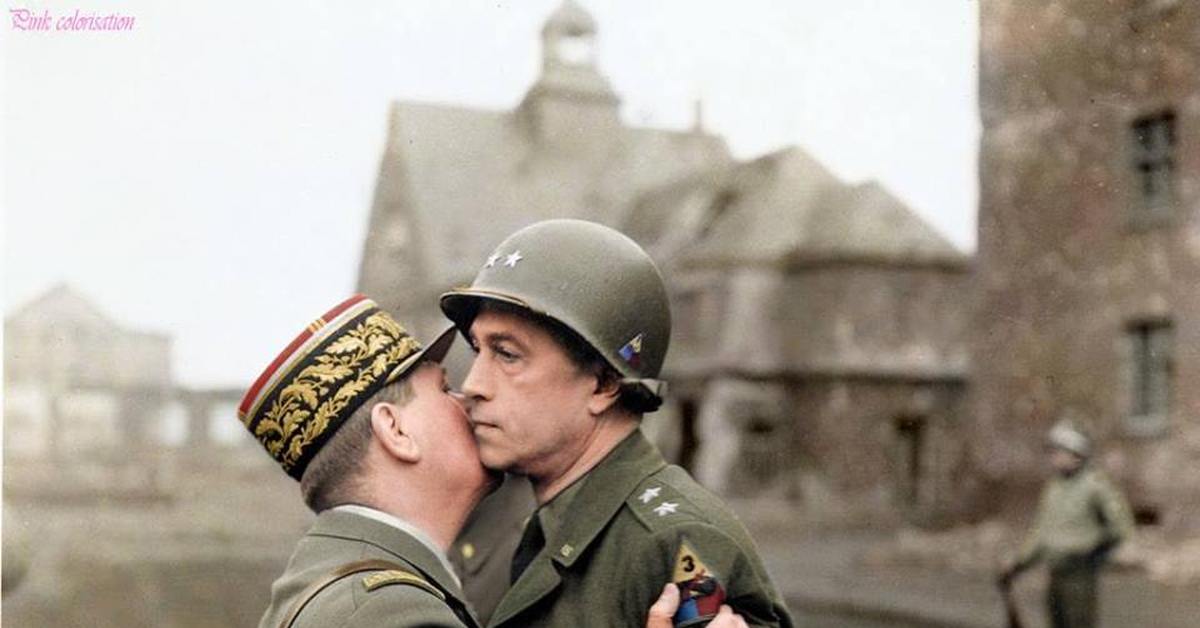 Французские войска в одессе. Морис Роуз генерал. Французские солдаты второй мировой 1940. Французский и Советский солдат. Французский солдат 1945.