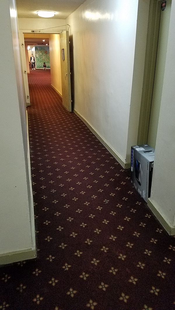 Просто фото доставленной посылки