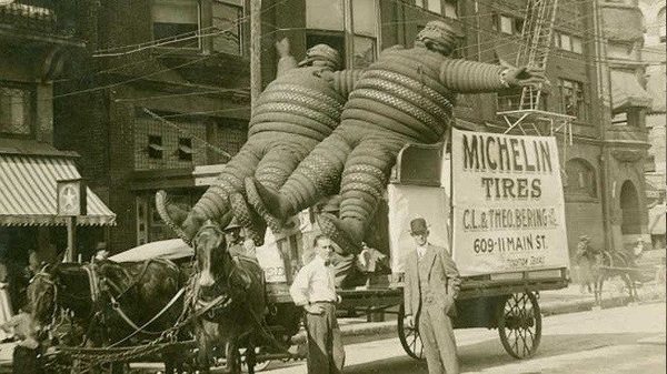 Bibendum of the beginning of the last century - Bibendum, Michelin