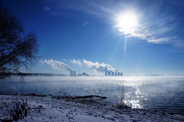 This is what 7,000 megawatts of heat look like at -15 - My, nuclear power station, Winter, Reservoir, Novovoronezh