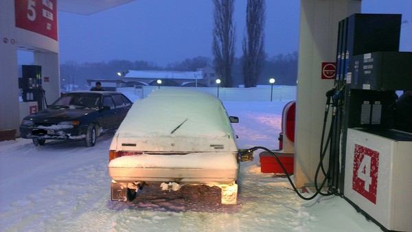 At a gas station... - My, Car, Refueling, In Russian, Snow, My