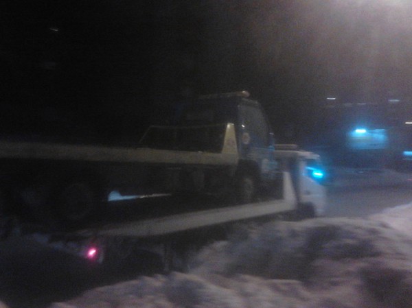 Yes, they did not evacuate - My, Tow truck, Novosibirsk
