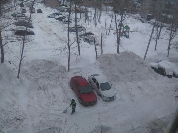 Чистка снега, бесят... - Уборка снега, Моё, Бесит, Соседи, Бесят