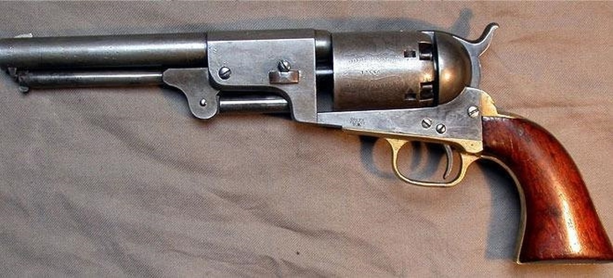 Colt's. Colt Dragoon 1848. Colt m1848. Colt Dragoon model 1848. Револьвер Кольт Драгун.