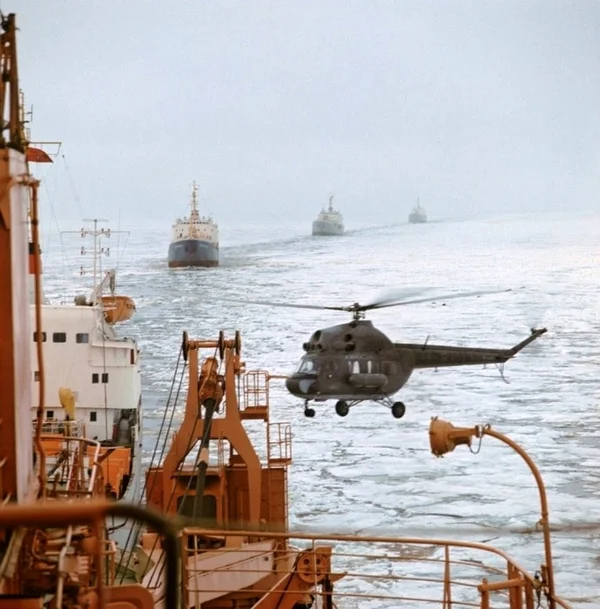 A helicopter based on board the nuclear-powered icebreaker Arktika is sent on ice reconnaissance, 1975 - Old photo, Historical photo, Film, 70th, the USSR