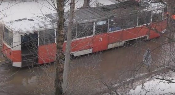 71st car - Yaroslavl, Tram, Crash, Transport, Public transport, Ktm