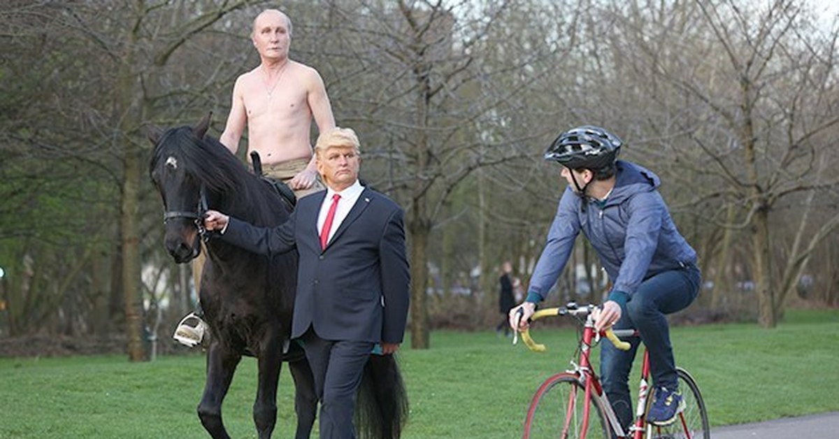 Путин без рубашки на коне чье