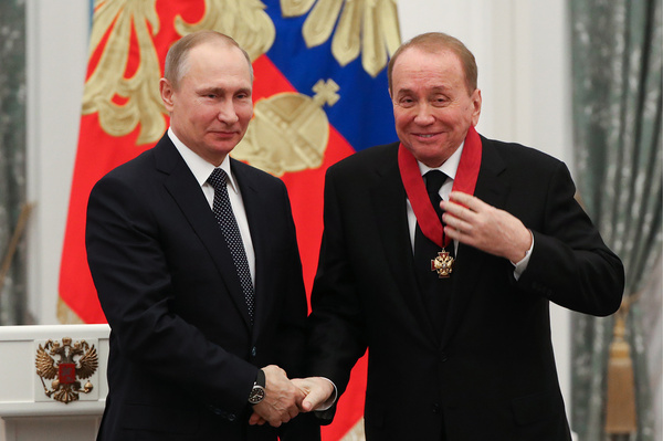 Ведущего КВН Александра Маслякова обвинили в коррупции