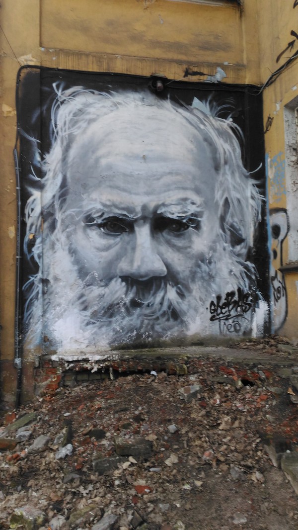 Graffiti. Lev Tolstoy. - Graffiti, Lev Tolstoy
